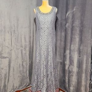 R&M Richards Women's Beaded Neck Laced Dress. Silver. Size US12